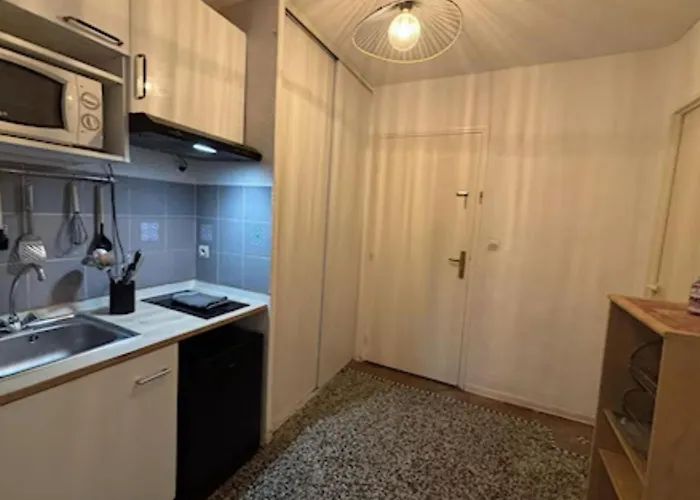 Comfortable And Charming Διαμέρισμα Μονπελιέ